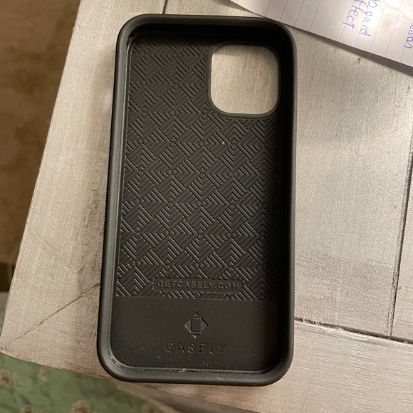 Casely iPhone 12 mini case - Picture 2 of 4